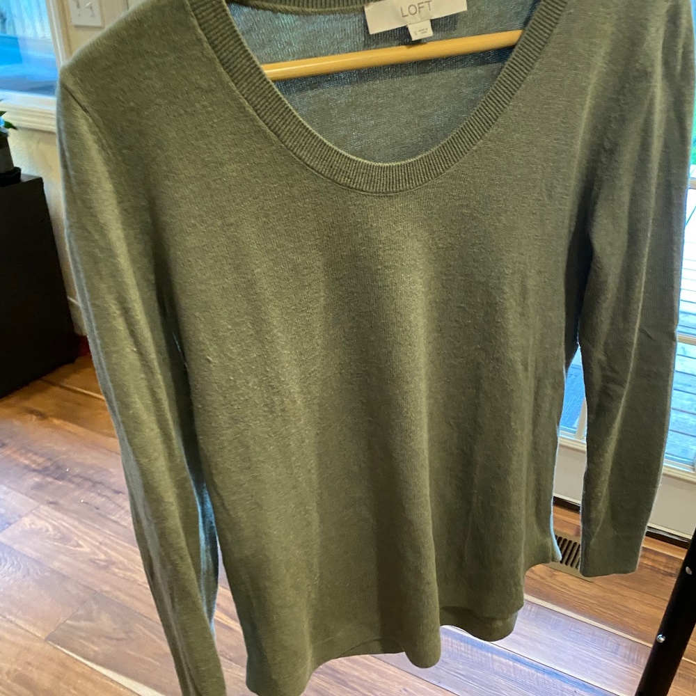 Fitted sweater by Loft